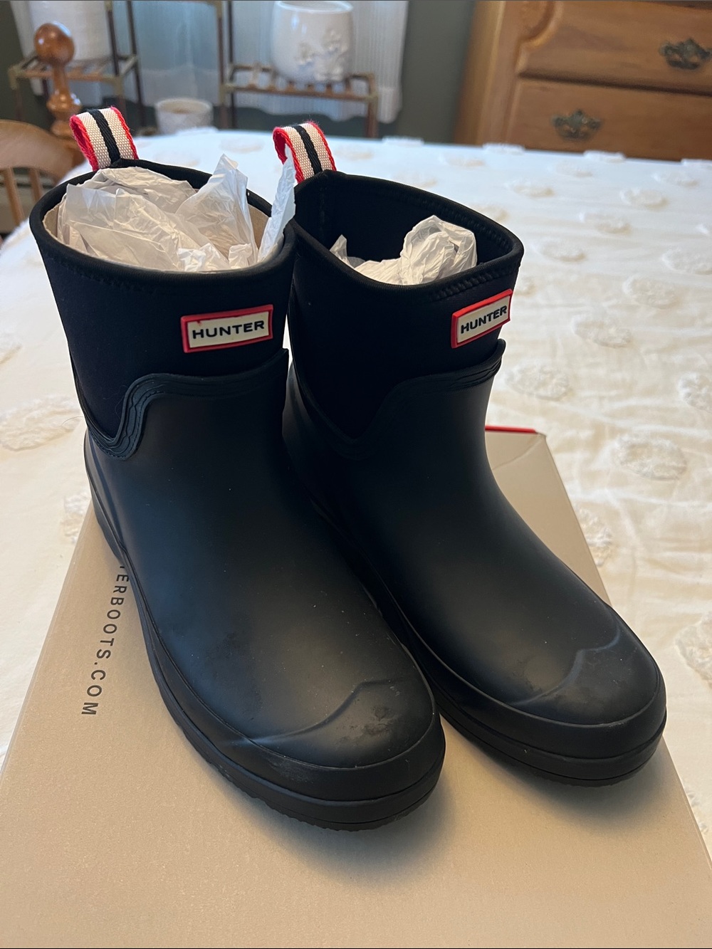 Hunter Kids Black Short Rain Boots with Red-Trim Pull Tabs